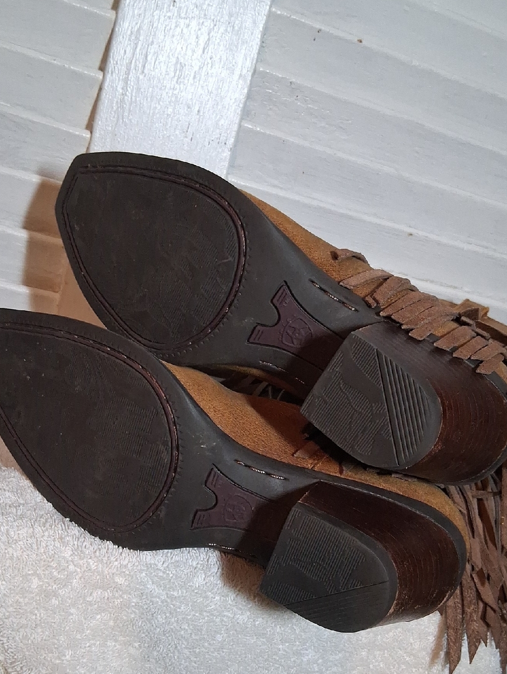 ARiat Fringe Boots - Picture 6 of 9